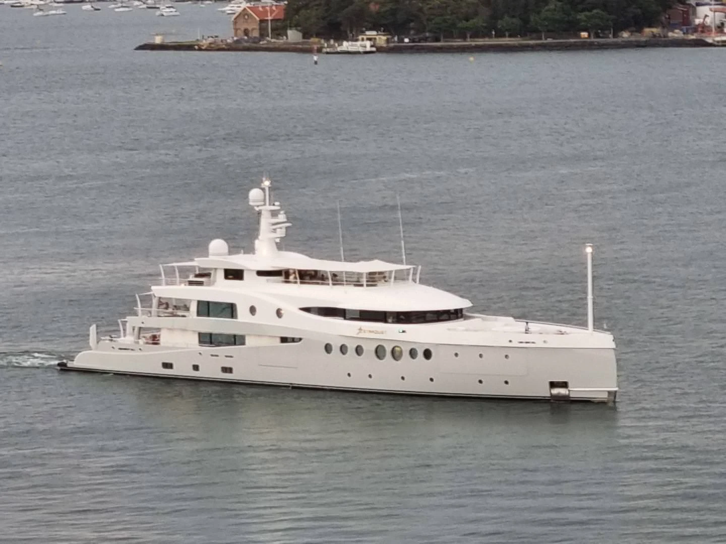Amels 206 01 yacht
